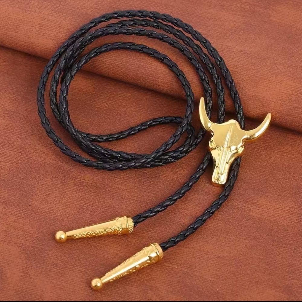 New Western longhorn steer bull bolo tie Choose Silver Gold Or Bronze